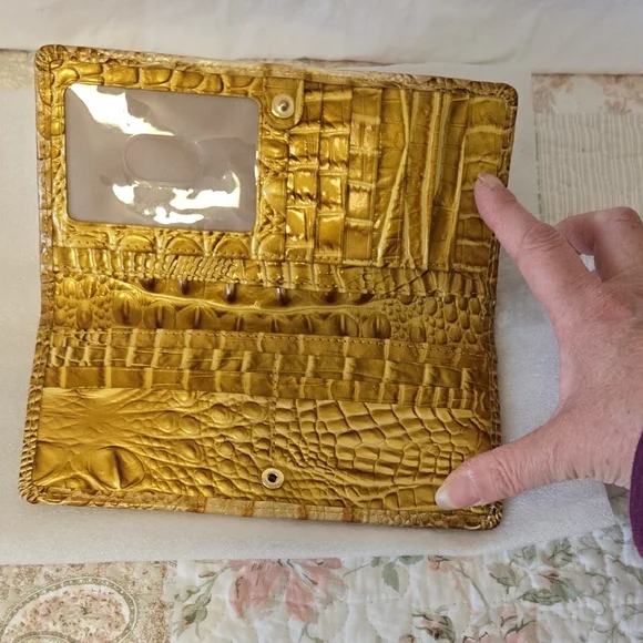 Brahmin Ady Wallet in Golden Rod Ombre Melbourne. NWT. - Picture 7 of 15